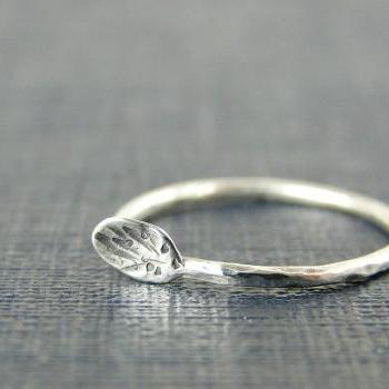  Silver leaf ring. Delicate textured ring in sterling silver.